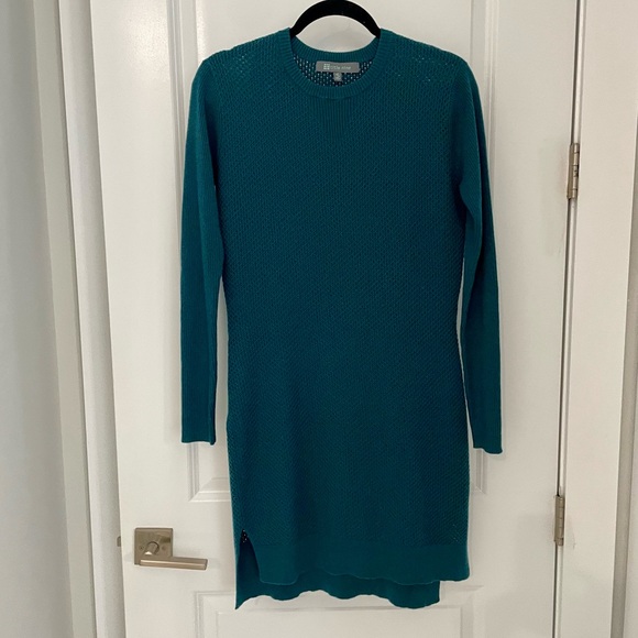 Title Nine Woolicious Waffle Sweater Dress Merino Wool Outdoor Gorpcore - Picture 3 of 11